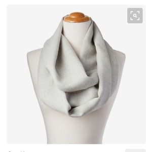 Cuyana Baby Alpaca Infinity Scarf